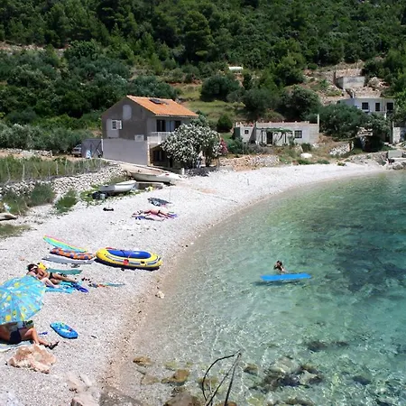 Seaside House For Families With Children Cove Skozanje, Hvar - 4039 Prázdninový dům Gdinj